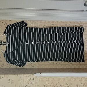 Black & white above the knee dress XL